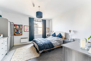 Photo 9- click for photo gallery